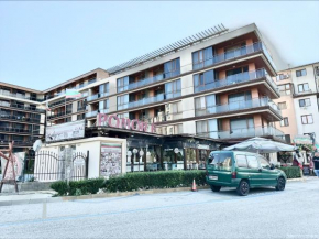 Pomorie Bay - Menada Apatments